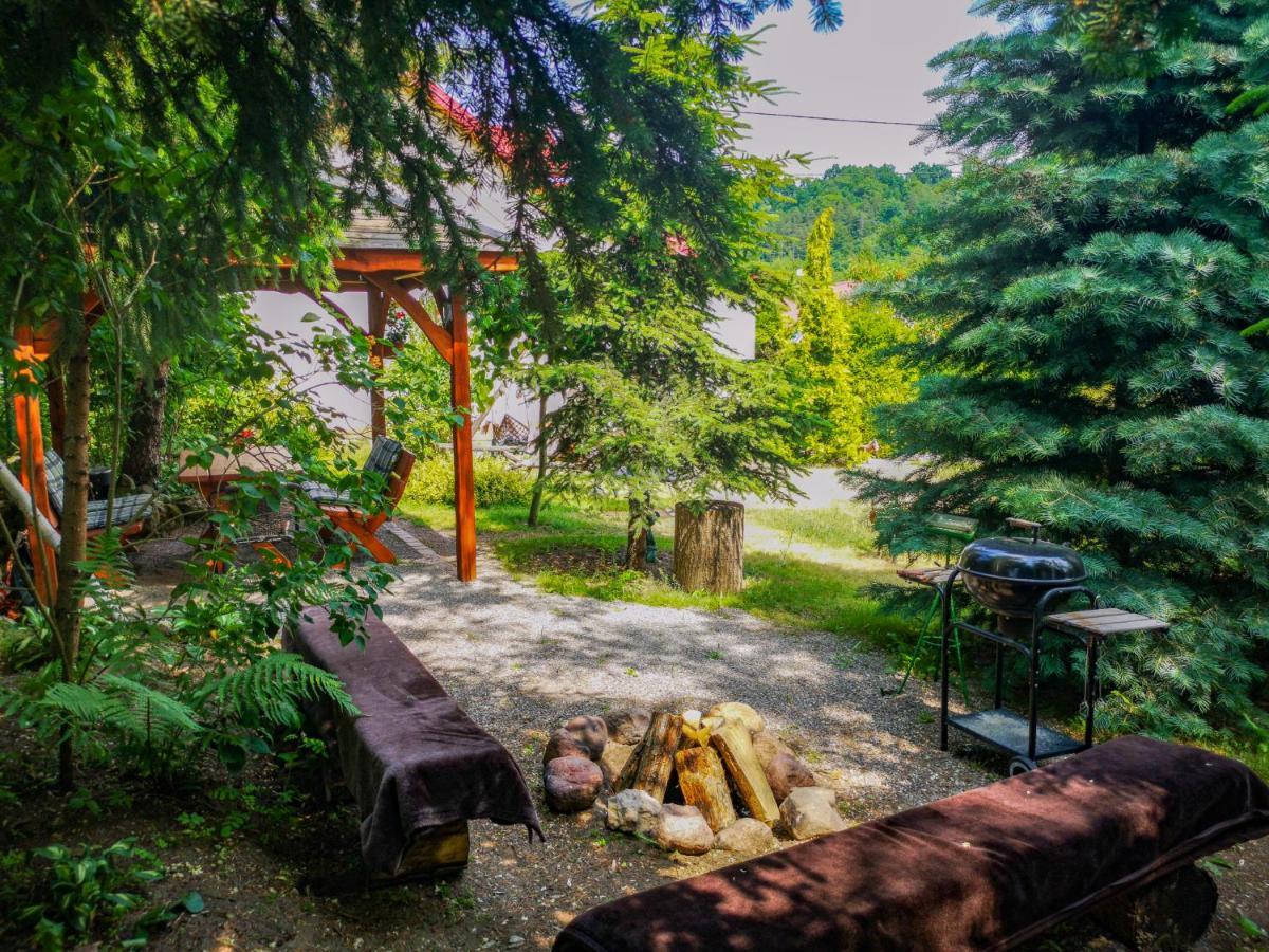 Domek Na Zarzeczu Baltow Esterno foto